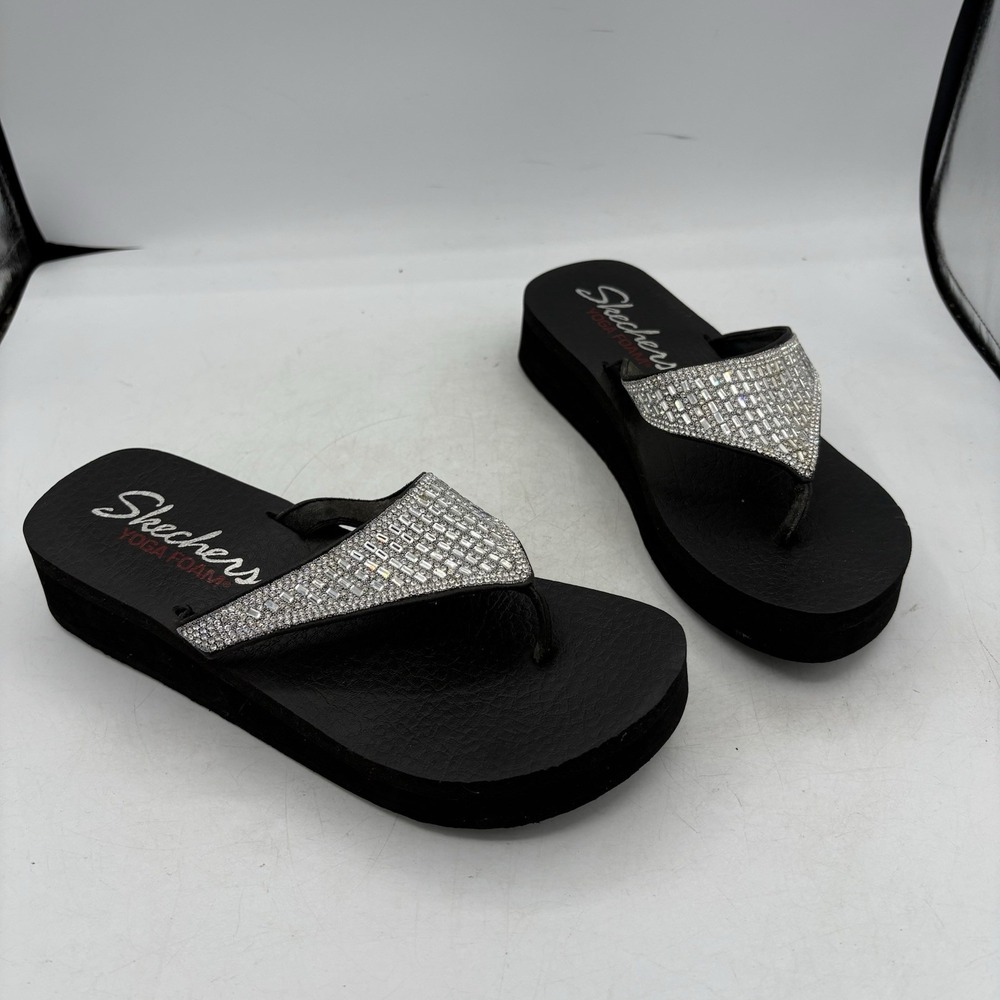 Skechers Sandals Womens Size 8 Black Silver Vinyasa Rhinestone Thong Flip Flop